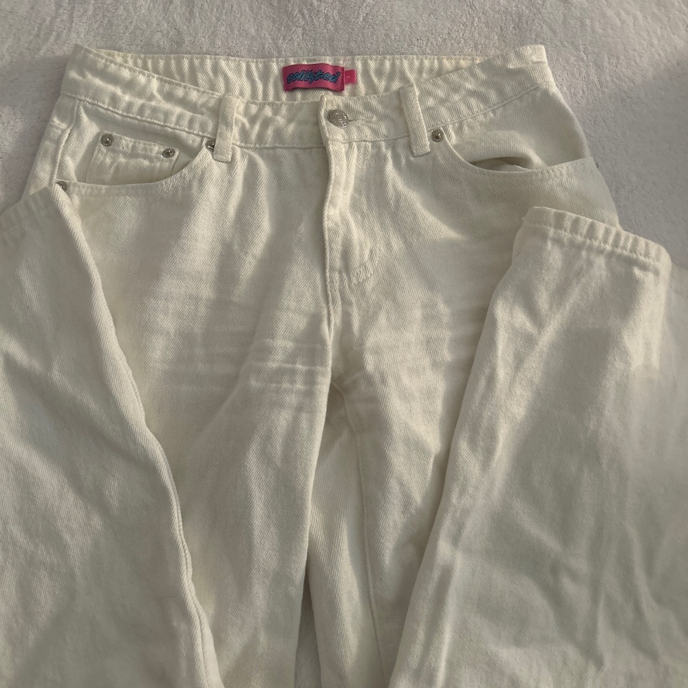 White low rise jeans